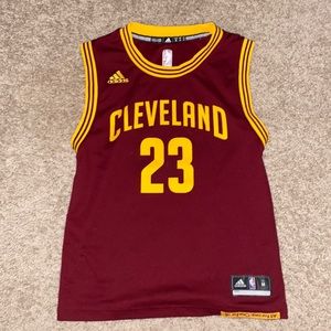 youth medium Lebron James jersey during the 2017 season